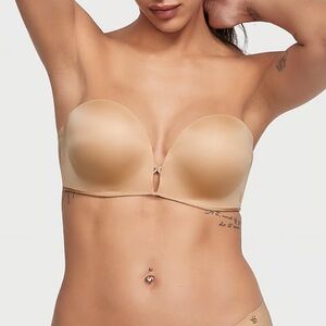 Victoria Secret BOMBSHELL Strapless Bra